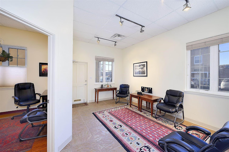 3 Treasures Acupuncture