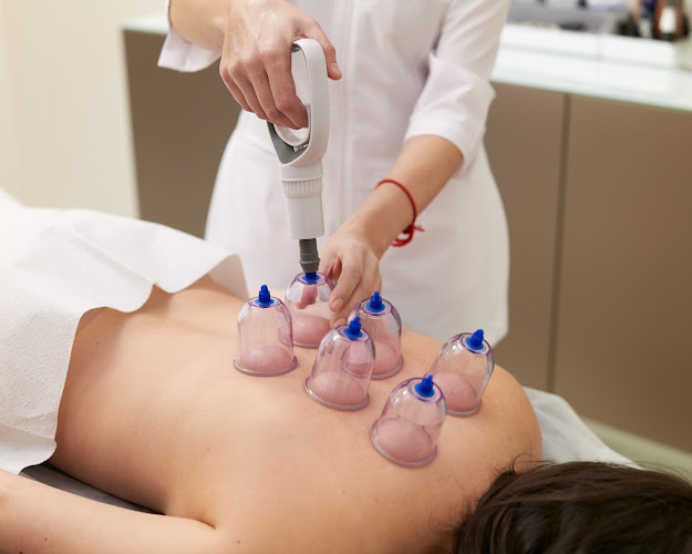 Advanced Holistic Center