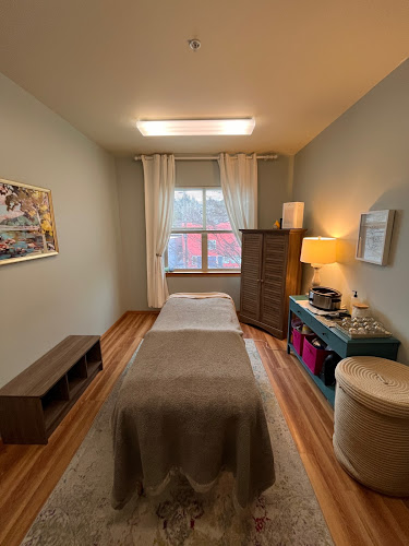 Alexa LMT, PLLC | Seattle Sports Massage Therapist