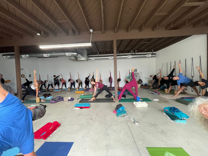 B. K. S. Iyengar Yoga Institute of Los Angeles