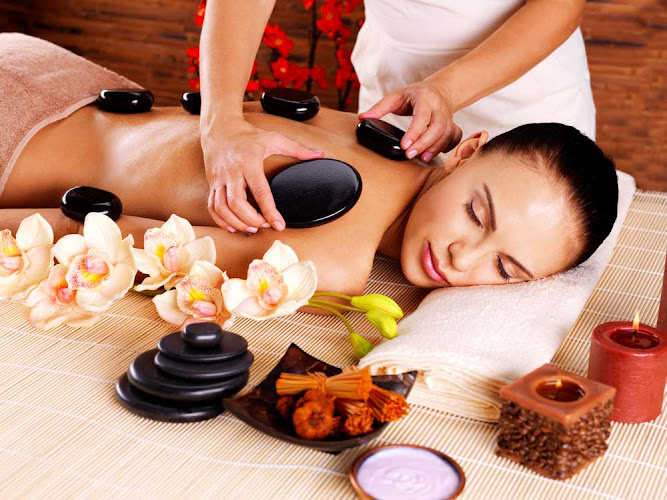 Body Massage Wellness Spa