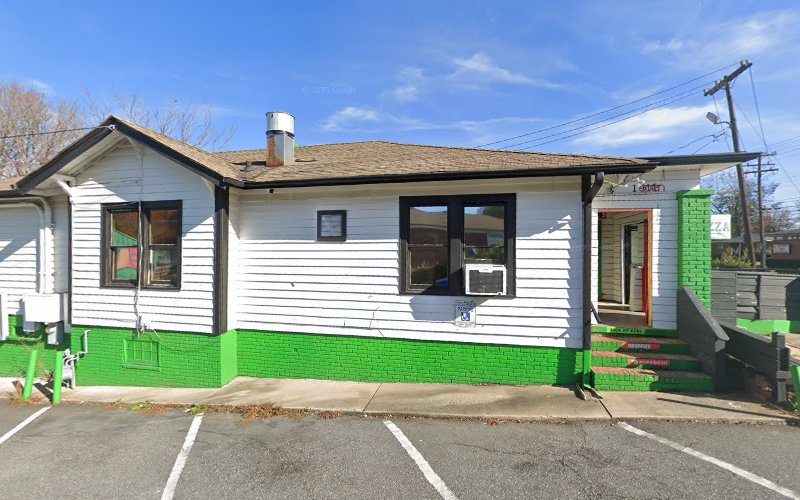 Charlotte Nude Yoga+ (Formerly CYNA Yoga)