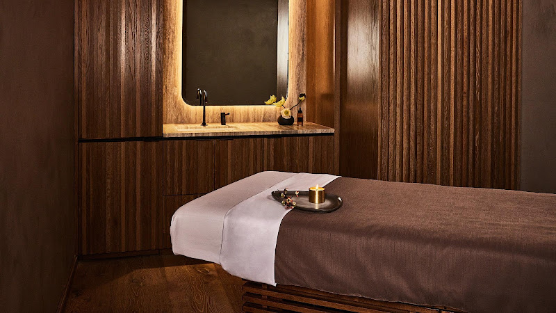 Conrad Spa Los Angeles