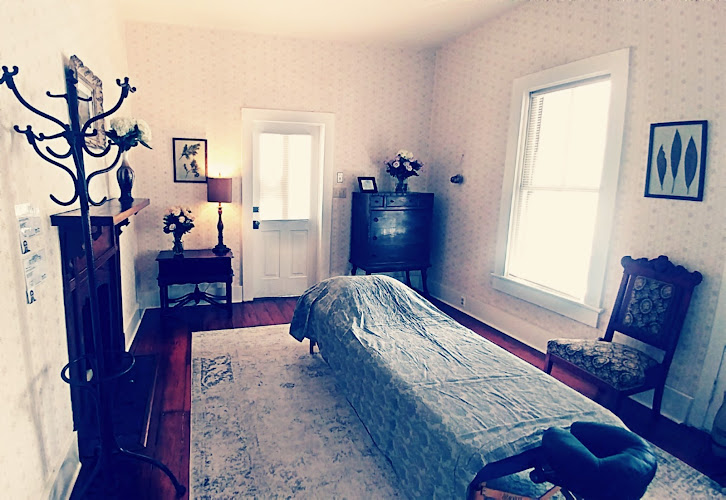 Couples and Prenatal Massage by Coultas