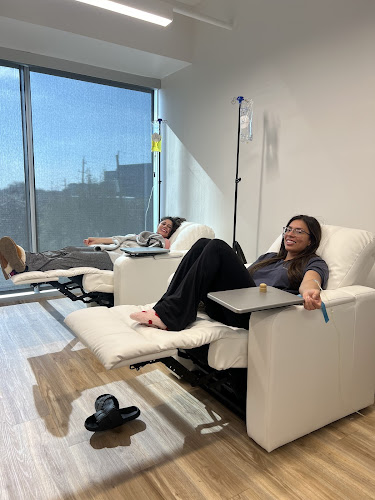 Crystal IV Hydration & Aesthetics