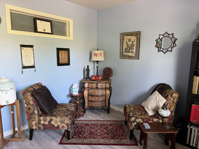 Dr. Autumn Edwards, Sedona Acupuncture Psychic Shaman