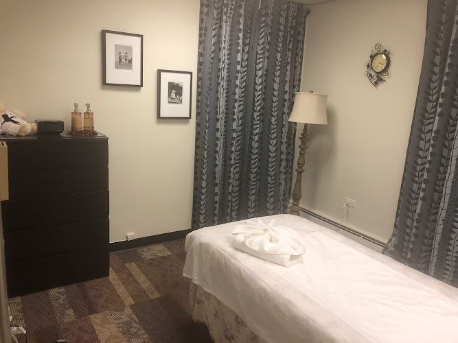 Emily’s Asian Massage