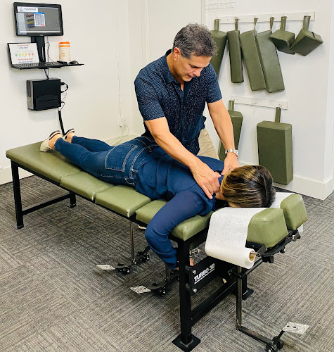 Espinoza Chiropractic - Chiropractor South Austin, TX