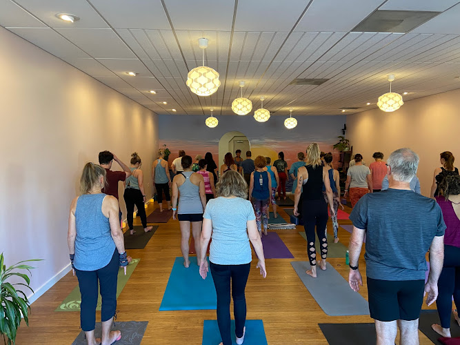 Eugene Yoga 5th Street Market