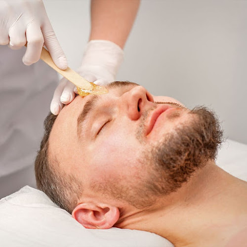 face. brow & beauty bar