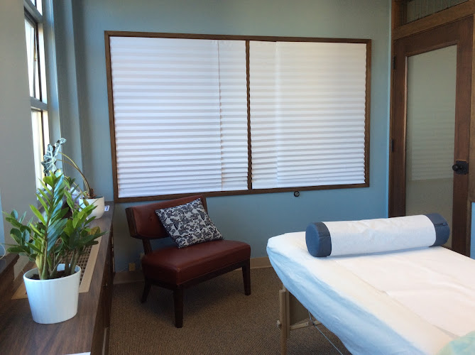 Herban Qi Eastern Medicine & Herbs