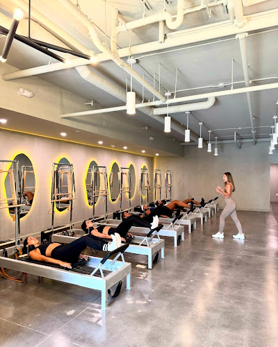 Hot Pilates Reformer