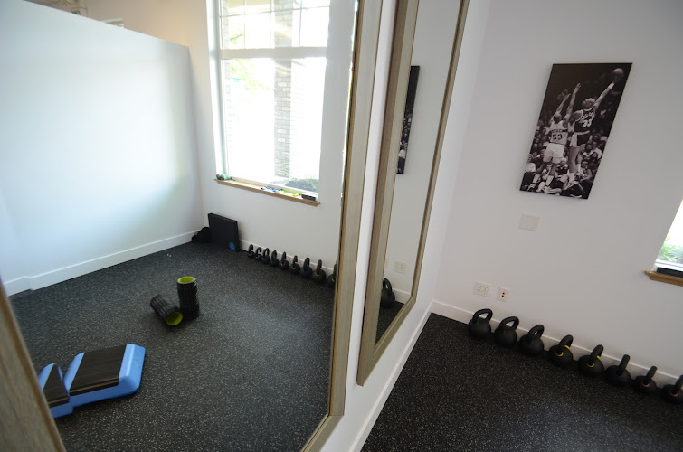 Ideal Motion Spine and Sports Therapy