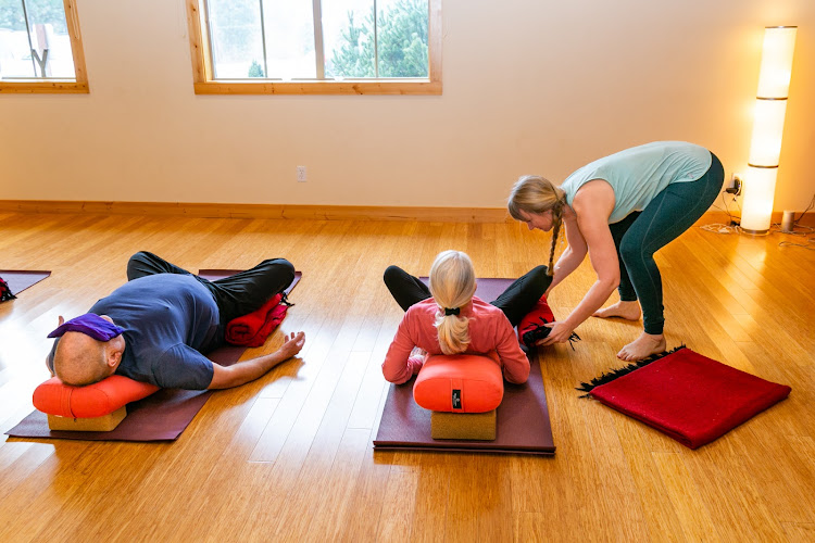 Joanna Dunn Yoga and Yoga Retreats | Washington State and Beyond