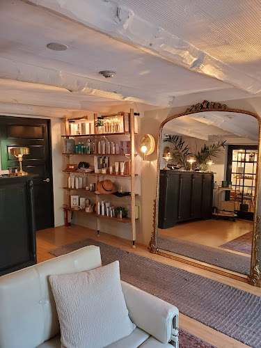 La Vidorra Spa at The Scott