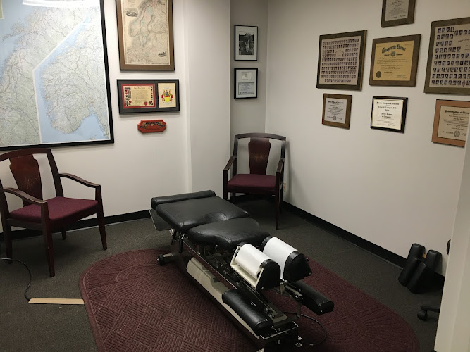 Lensgraf Chiropractic Clinic