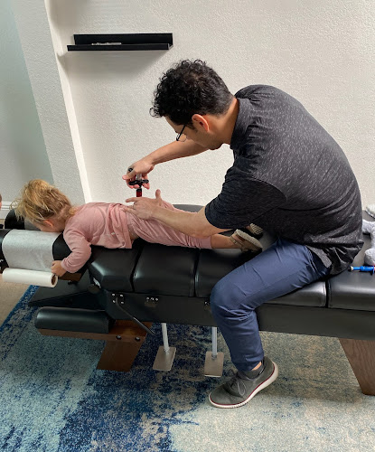 Life Studio Chiropractic & Acupuncture