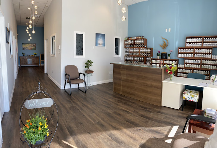 Lotus Hands Acupuncture & Herbal Medicine