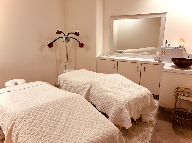 LVS La Vie Med Spas & Salon