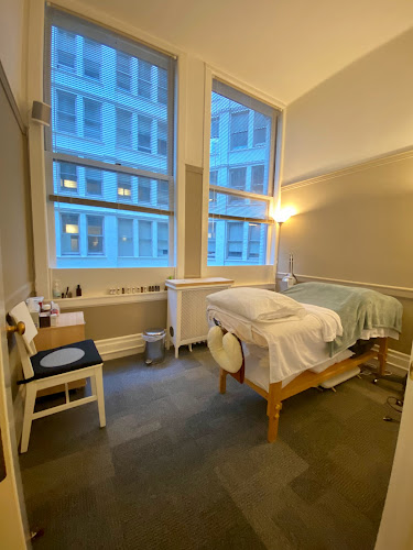 Michelle Kuroda, LAc Acupuncture | Dry Needling | Lifestyle Medicine