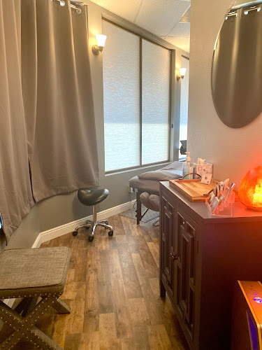 Moonlight Garden Acupuncture