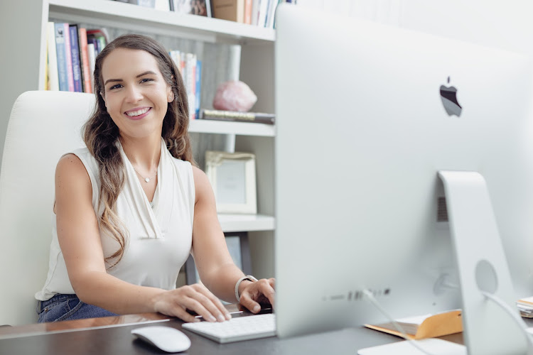 Nicole Mendi Therapy- ADHD, Anxiety, & Trauma therapy in Florida