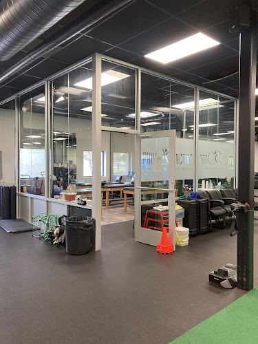 Pro Active Physical Therapy and Sports Medicine - Denver, Lowry