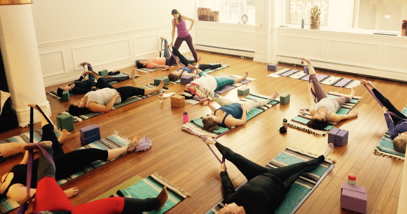 Raquel Scalon Private Yoga