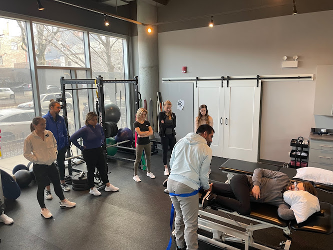 React Physical Therapy - Lincoln Park