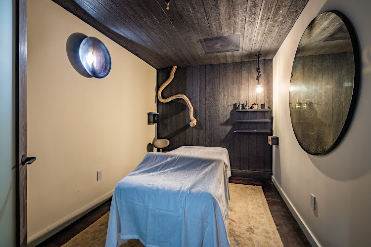 Redmint - TCM Holistic Wellness