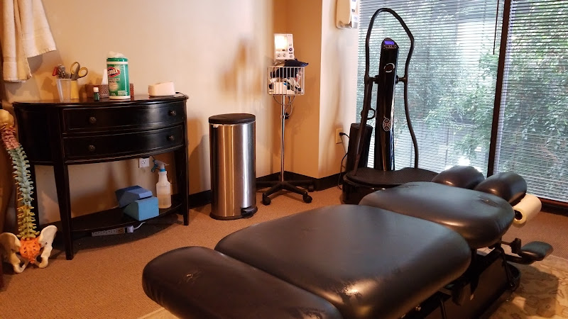 River Oaks Chiropractic & Body Works