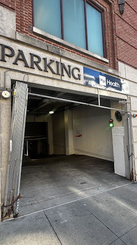 Saint Francis Memorial Hospital - Center for Sports Medicine