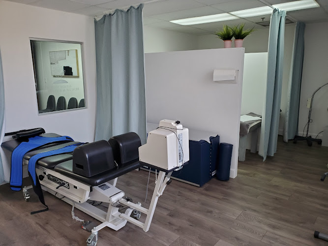 Sandstone Spine Center