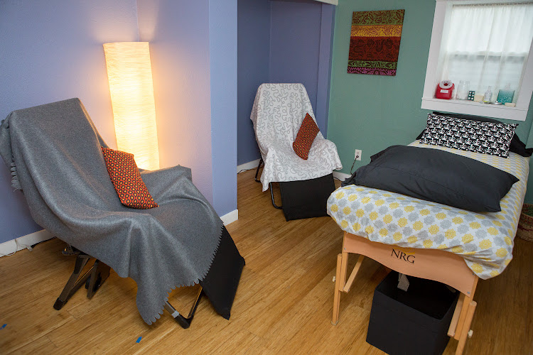 Sloth Around Acupuncture