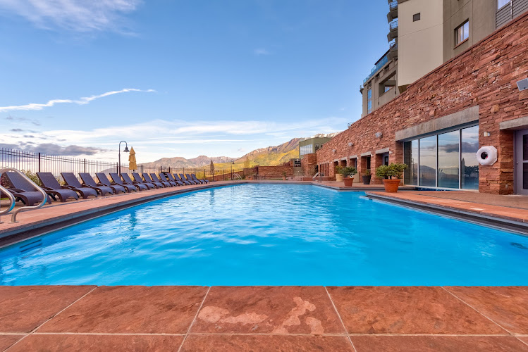 The Peaks Resort & Spa