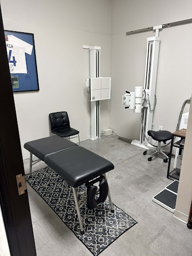 Two Hands Chiropractic