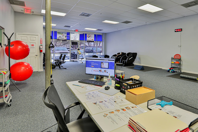 United Rehabilitation and Chiropractor Clinic 2