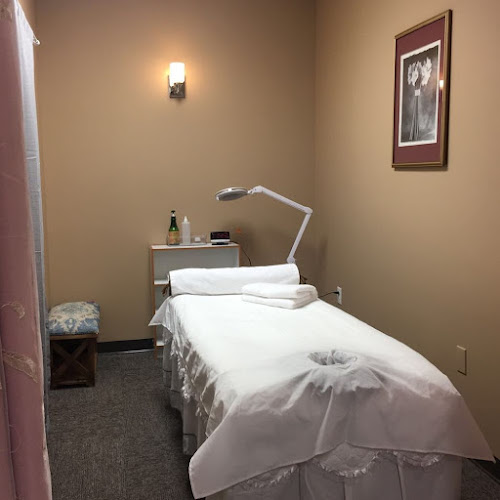 Velvet Aura Massage Studio