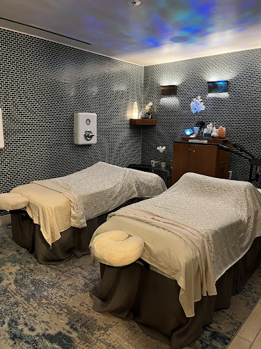 Wellness Lounge Day Spa