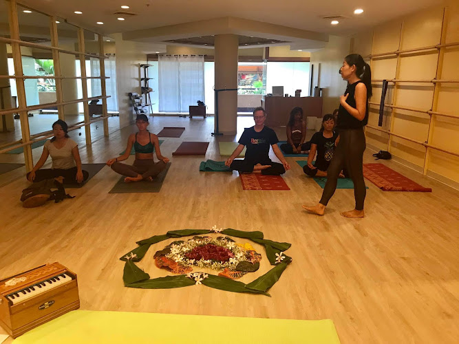 Yoga Waikiki Studio