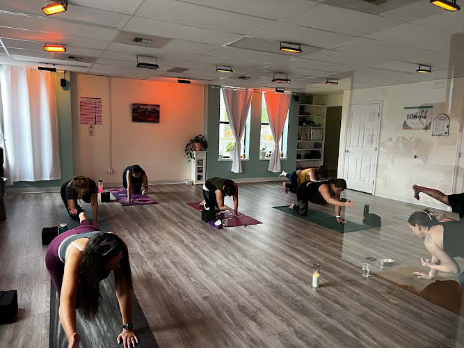 Yogi Colorado Yoga + Pilates