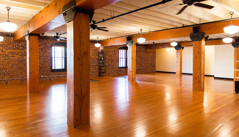 YoYoYogi Yoga Studio